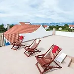 In With Private Pool Semesterbostad Zadar