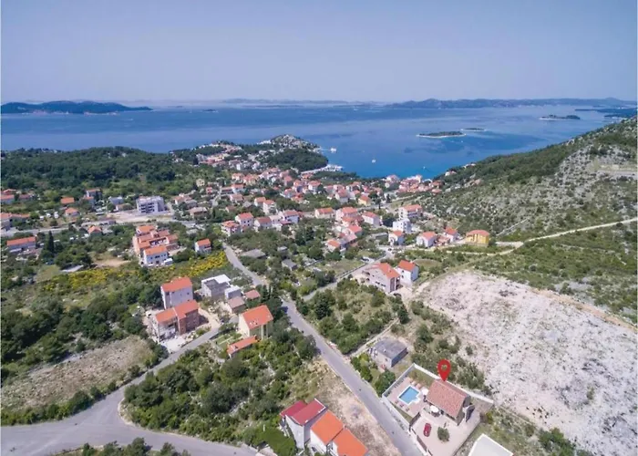 In With Private Pool בית נופש