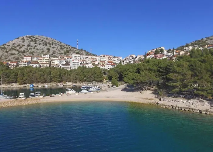 In With Private Pool בית נופש